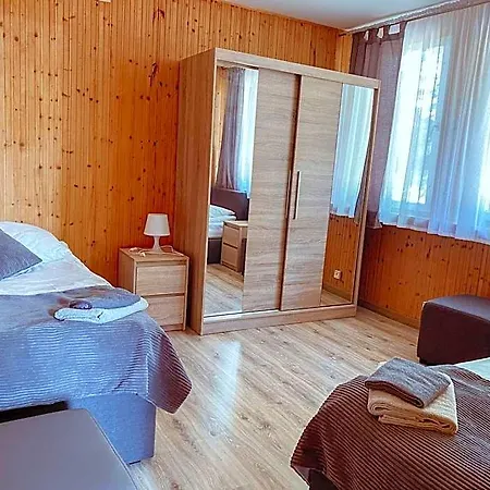 Hotel Owr Universal
